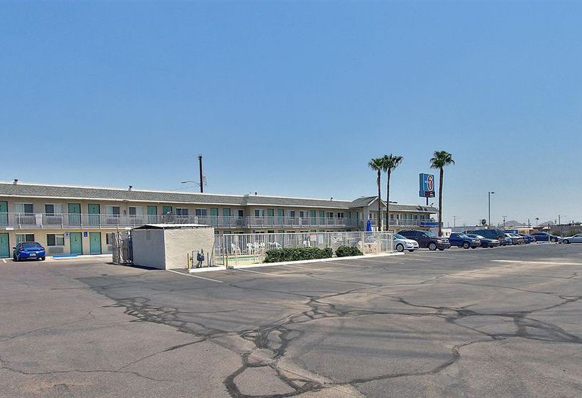 Motel 6 Phoenix Airport 24th Street  | Phoenix | Arizona | United States 2