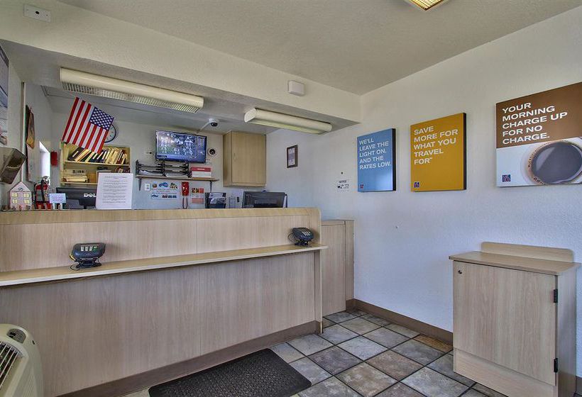 Motel 6 Phoenix Airport 24th Street  | Phoenix | Arizona | United States 6