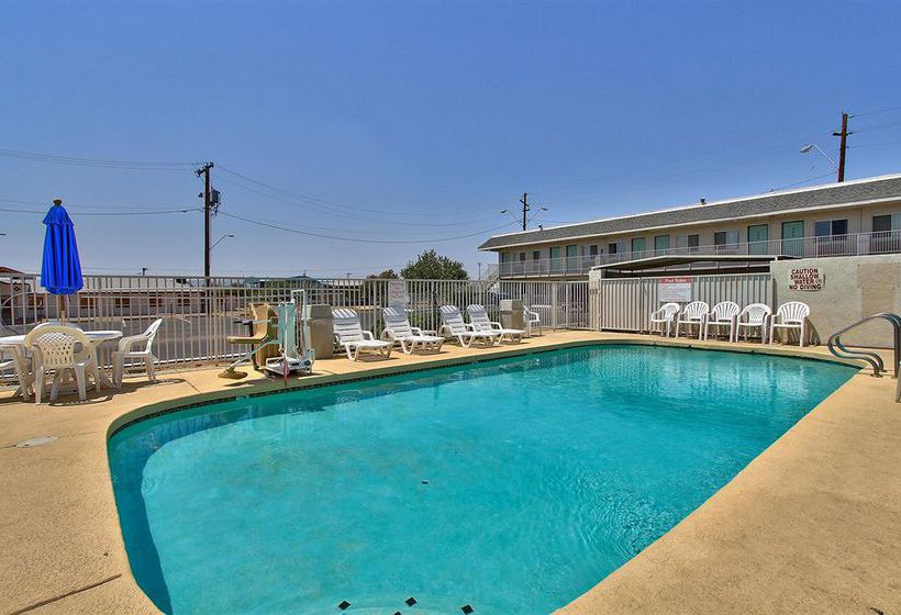 Motel 6 Phoenix Airport 24th Street  | Phoenix | Arizona | United States 8