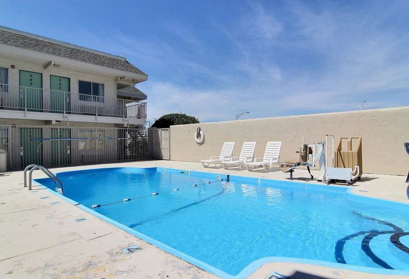 Motel 6 Albuquerque South Airport  | Albuquerque | New Mexico | United States 17