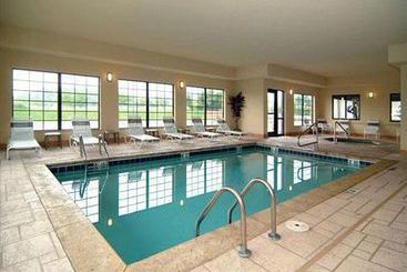 Hotel Comfort Suites Cincinnati  | Cincinnati | Ohio | United States 8