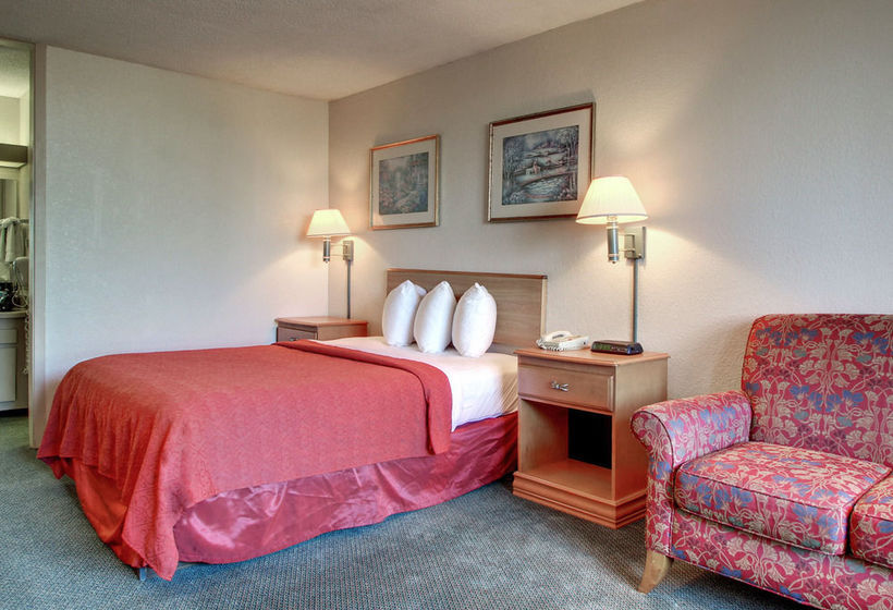 Hotel Quality Inn & Suites Vicksburg  | Vicksburg | Mississippi | United States 8