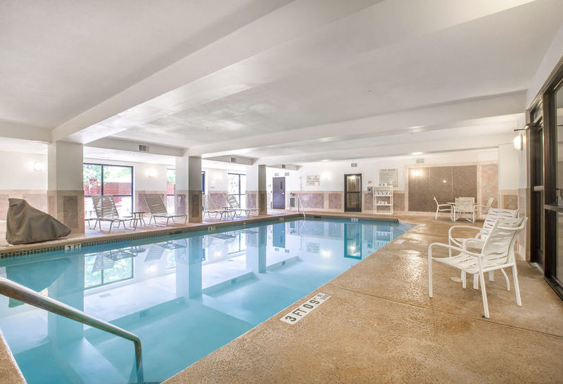 Hotel Comfort Suites Atlanta Airport  | Atlanta | Georgia | United States 16