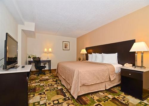Hotel Quality Inn & Suites Coliseum   | Greensboro | North Carolina | United States 5