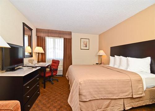 Hotel Quality Inn & Suites Coliseum   | Greensboro | North Carolina | United States 7