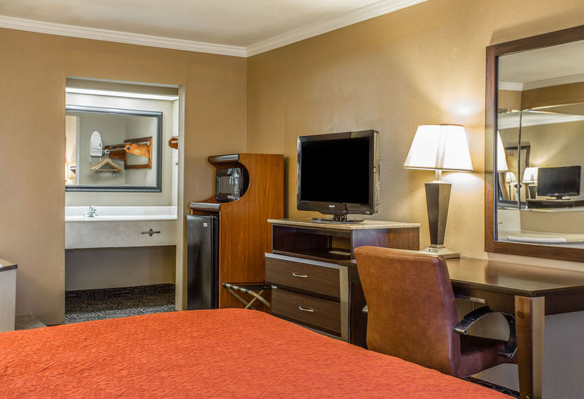 Hotel Quality Inn & Suites Ft. Jackson Maingate  | Columbia | South Carolina | United States 15