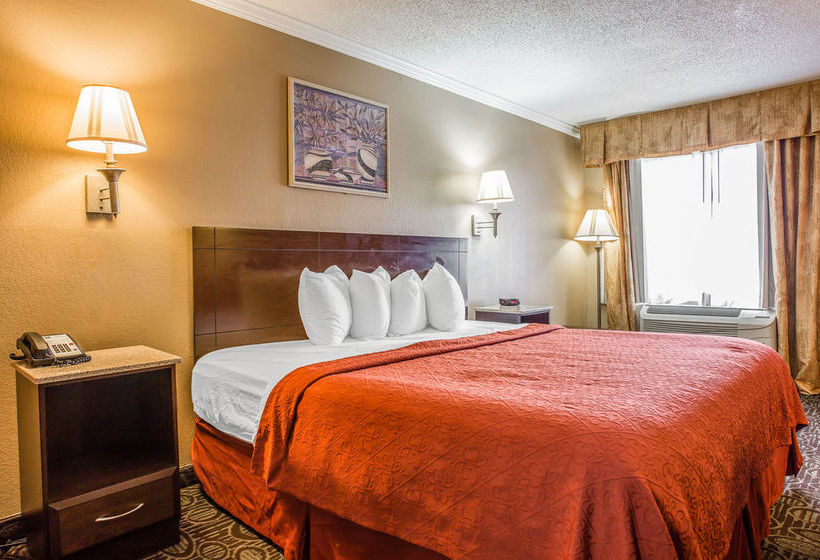 Hotel Quality Inn & Suites Ft. Jackson Maingate  | Columbia | South Carolina | United States 7