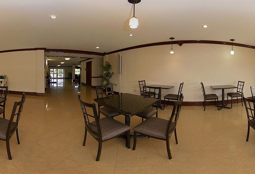 Hotel Sleep Inn & Suites Brunswick  | Brunswick | Georgia | United States 1