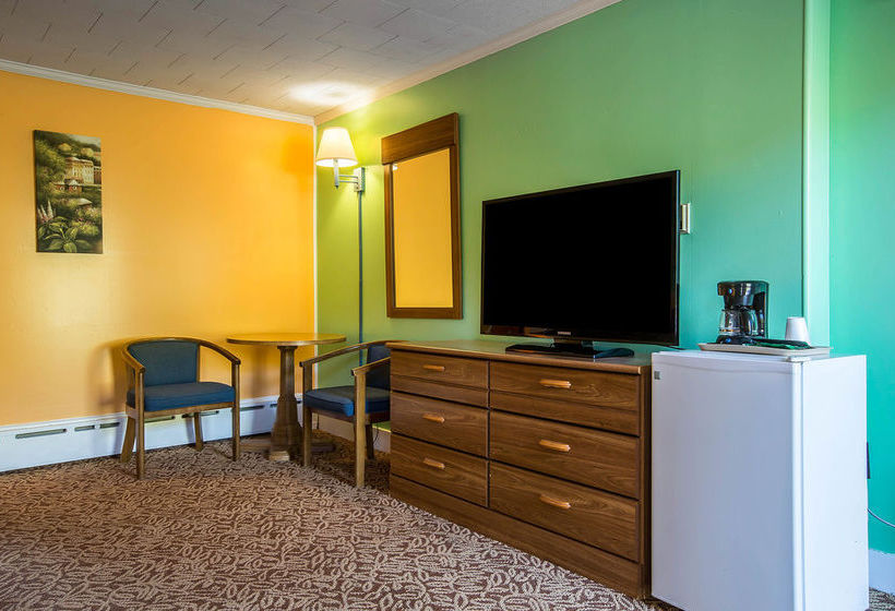Hotel Rodeway Inn Lincoln  | Lincoln | New Hampshire | United States 10