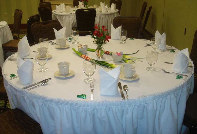 Hotel Hilton Garden Inn Evansville  | Evansville | Indiana | United States 9