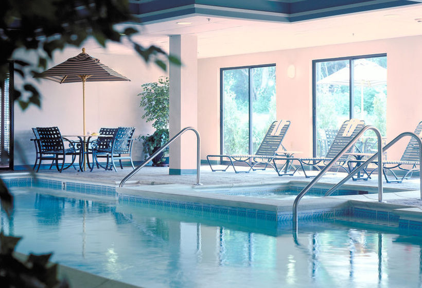 Hotel Holiday Inn Express Middletown Newport   | Middletown | Rhode Island | United States 1