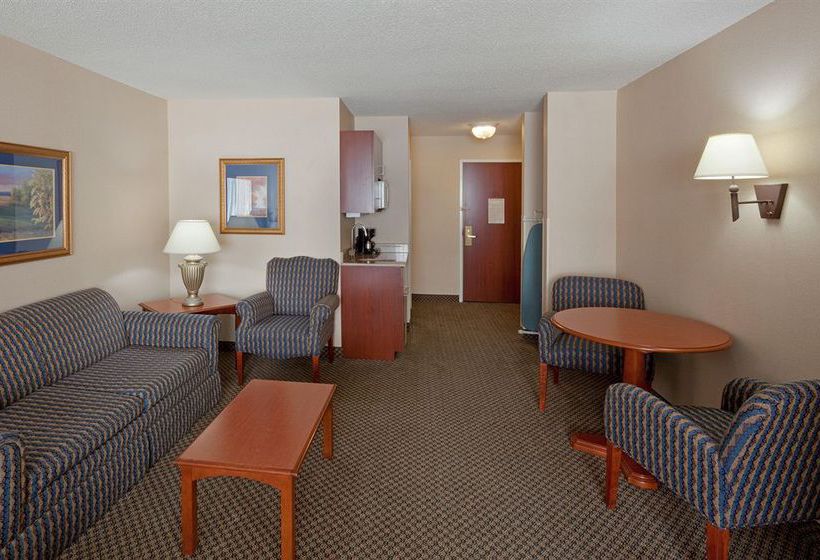 Hotel Holiday Inn Express Manchester Airport  | Manchester | New Hampshire | United States 12