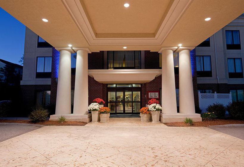 Hotel Holiday Inn Express Manchester Airport  | Manchester | New Hampshire | United States 15