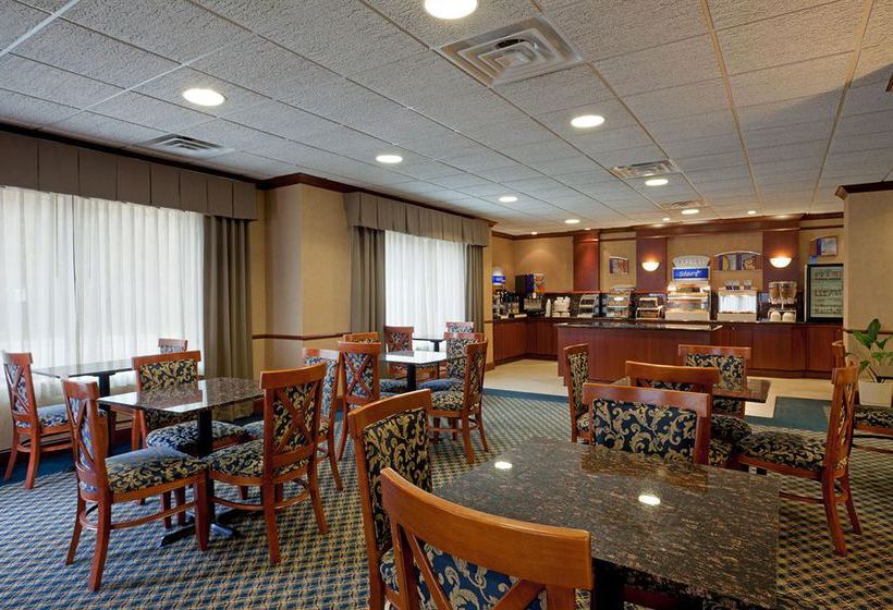 Hotel Holiday Inn Express Manchester Airport  | Manchester | New Hampshire | United States 2