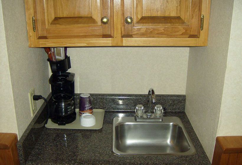 Hotel Holiday Inn Express Milledgeville  | Milledgeville | Georgia | United States 15