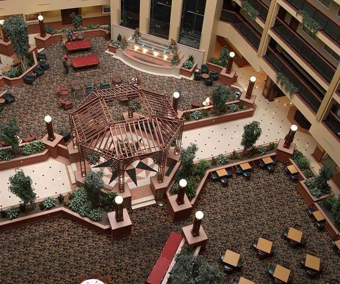 Hotel Embassy Suites Cleveland Rockside  | Independence | Ohio | United States 3