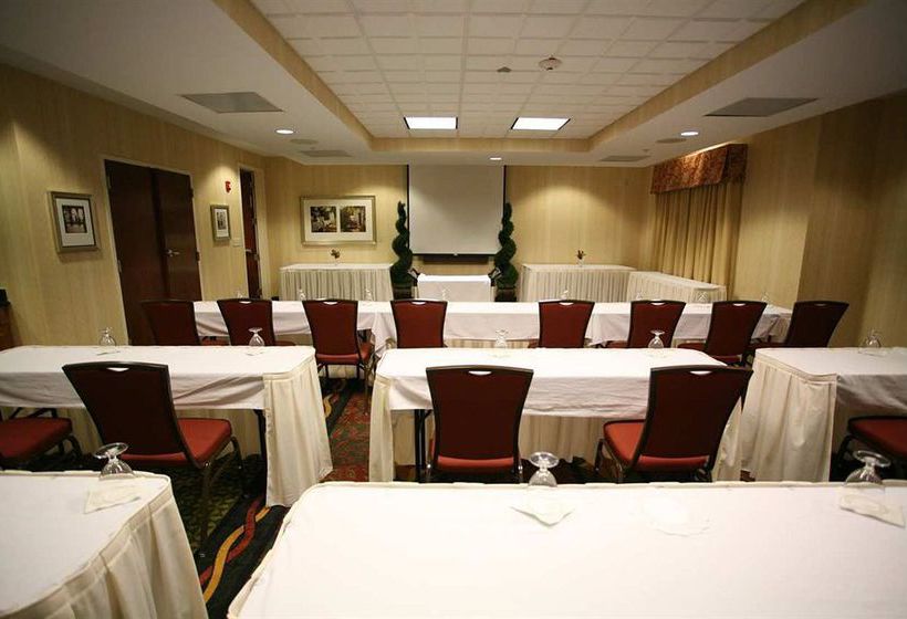 Hotel Hilton Garden Inn Elkhart  | Elkhart | Indiana | United States 6