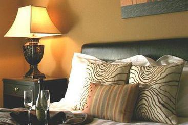 The Clarke Hotel  | Waukesha | Wisconsin | United States 4