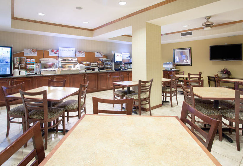 Hotel Holiday Inn Express Abilene  | Abilene | Kansas | United States 11