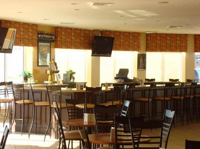 Hotel Hilton Garden Inn Oshkosh  | Oshkosh | Wisconsin | United States 8