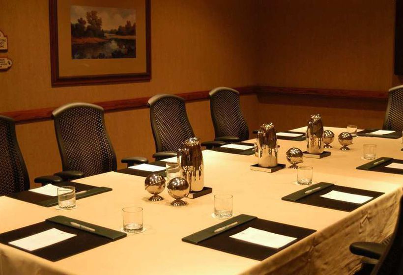 Hotel Embassy Suites Dallas DFW Airport North Outdoor World 