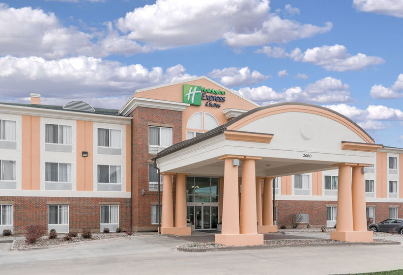 Hotel Holiday Inn Express Ames  | Ames | Iowa | United States 11