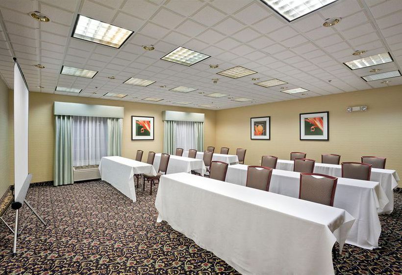 Hotel Holiday Inn Express Ann Arbor  | Ann Arbor | Michigan | United States 17