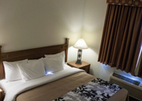 Hotel Sleep Inn & Suites Conference Center  | Eau Claire | Wisconsin | United States 15