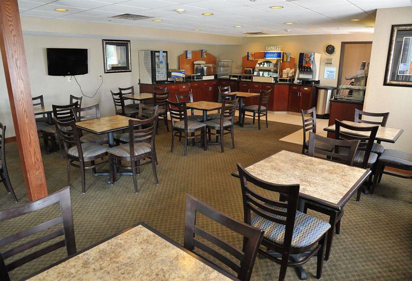 Hotel Holiday Inn Express Ashland  | Ashland | Ohio | Estados Unidos 3