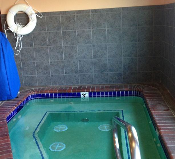 Hotel Holiday Inn Express Astoria  | Astoria | Oregon | United States 20