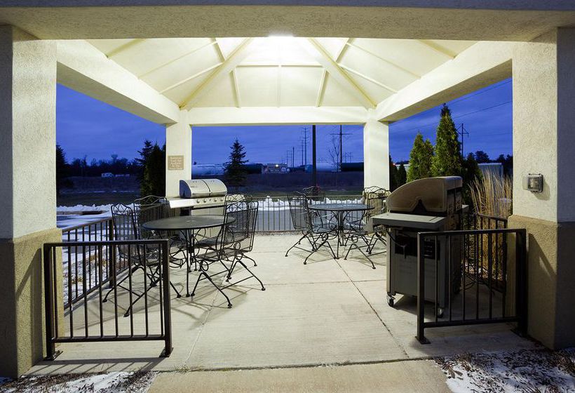 Hotel Candlewood Suites Wausau Rib Mountain  | Rothschild | Wisconsin | United States 1