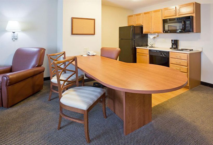 Hotel Candlewood Suites Wausau Rib Mountain  | Rothschild | Wisconsin | United States 6