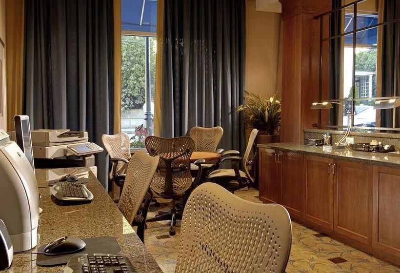 Hotel Hilton Garden Inn Portsmouth Downtown 