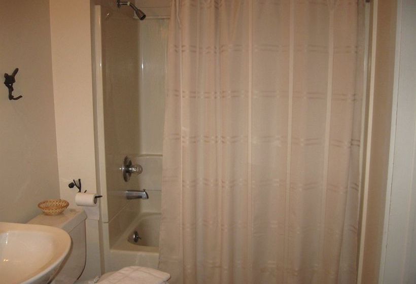 Forest Queen Hotel  | Crested Butte | Colorado | United States 15