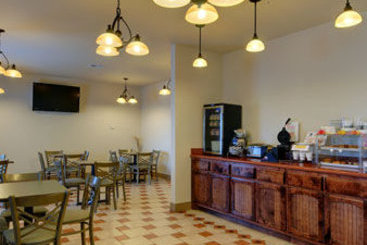 Hotel Super 8 Anderson Missouri  | Anderson | Indiana | United States 2