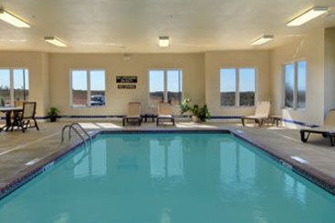 Hotel Super 8 Anderson Missouri  | Anderson | Indiana | United States 9