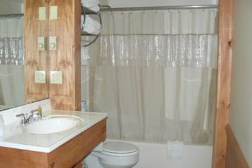 Hotel Hillwinds Lodge