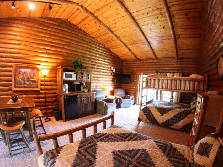 Hotel Cedar Lodge & Settlement Wisconsin