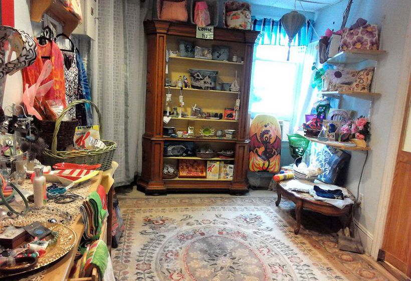 Grenville Hotel & Restaurant 