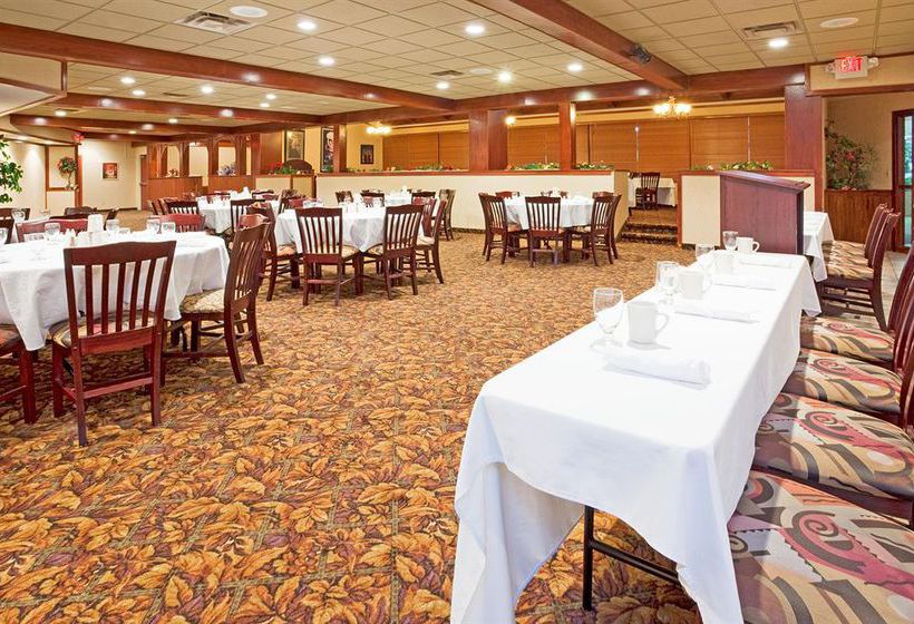 Hotel Holiday Inn Alexandria Alexandria Minnesota