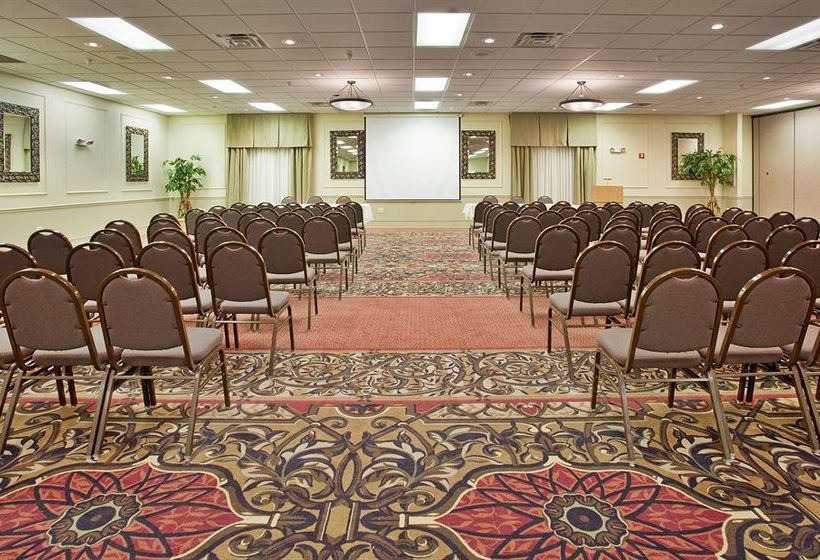 Hotel Holiday Inn Express Beatrice  | Beatrice | Nebraska | United States 10