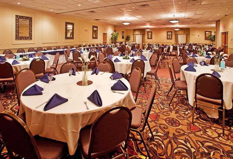 Hotel Holiday Inn Express Beatrice  | Beatrice | Nebraska | United States 13