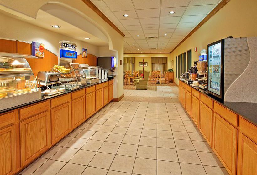 Hotel Holiday Inn Express Beatrice  | Beatrice | Nebraska | United States 17