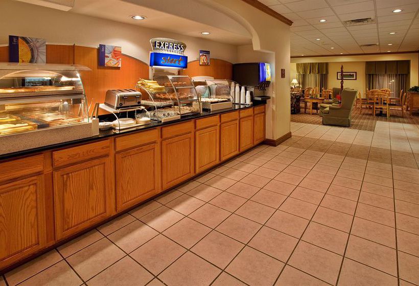 Hotel Holiday Inn Express Beatrice  | Beatrice | Nebraska | United States 7