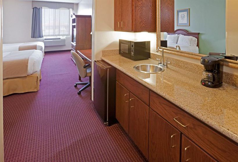 Hotel Holiday Inn Express Brownwood  | Brownwood | Texas | United States 17