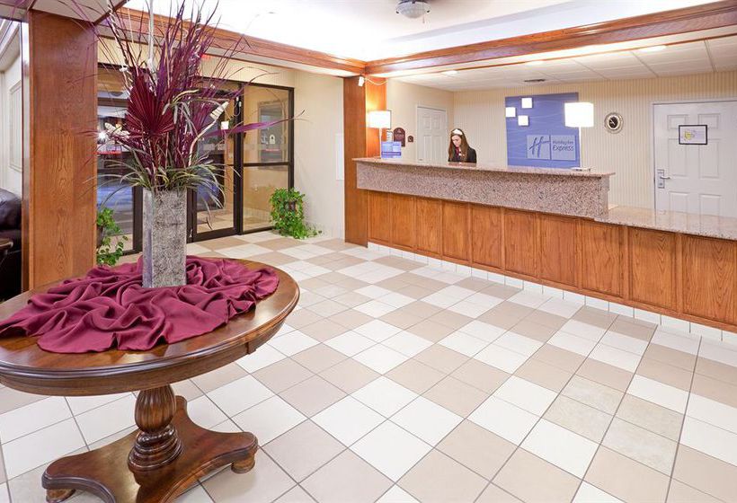 Hotel Holiday Inn Express Brownwood  | Brownwood | Texas | United States 6