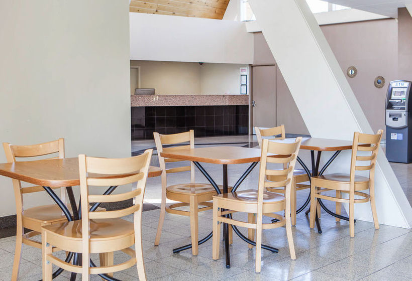 Hotel Rodeway Inn Conference Center  | Allentown | Pennsylvania | United States 12