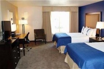 Holiday Inn Hotel & Suites Phoenix Airport