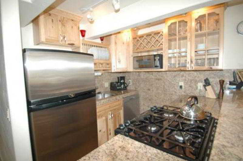 Hotel Le Clairvaux Condos  | Aspen | Colorado | United States 1