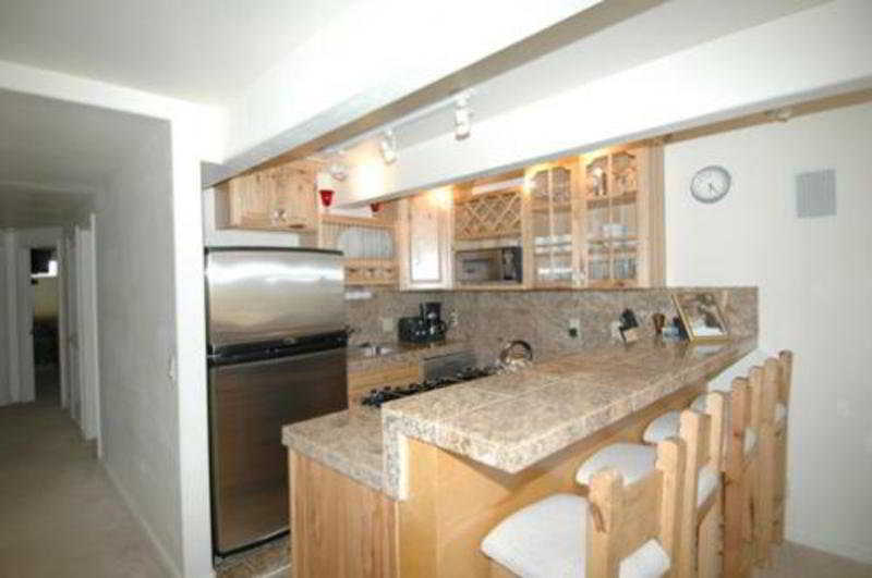 Hotel Le Clairvaux Condos  | Aspen | Colorado | United States 6